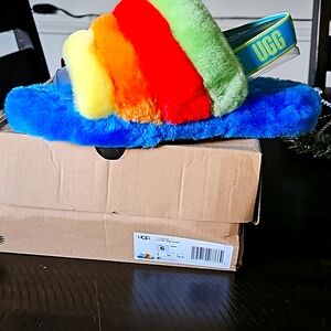 Slippers big kids size 6